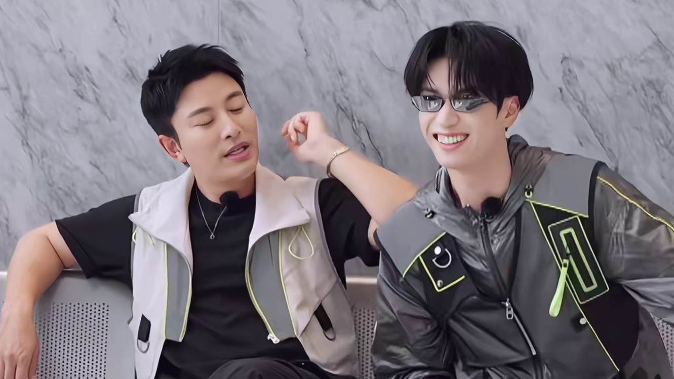 黄景瑜净张嘴说大实话哈哈哈