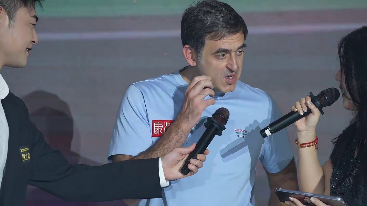 奥沙利文学“江西小炒”