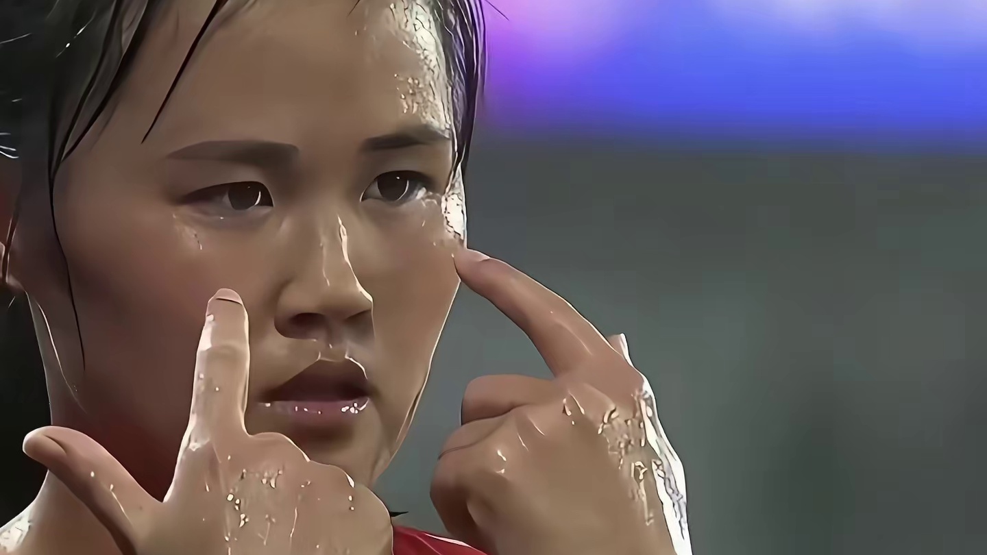 当王霜补射成功，朝鲜女足输不起半场差点要罢赛！