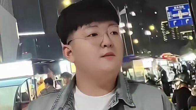 和朋友吃饭遇到曾经霸凌你的人