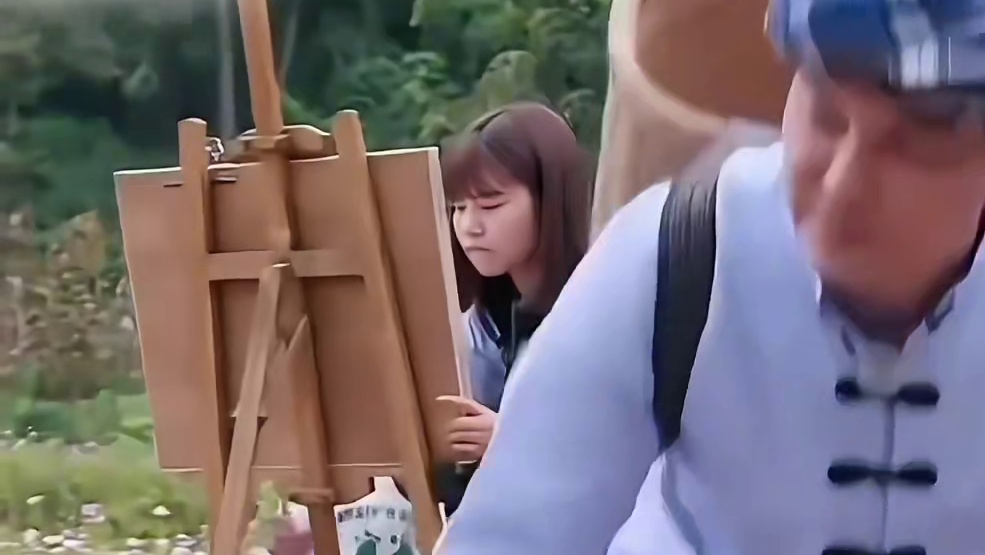 小小春说陈小春坏话被陈小春偷听到了