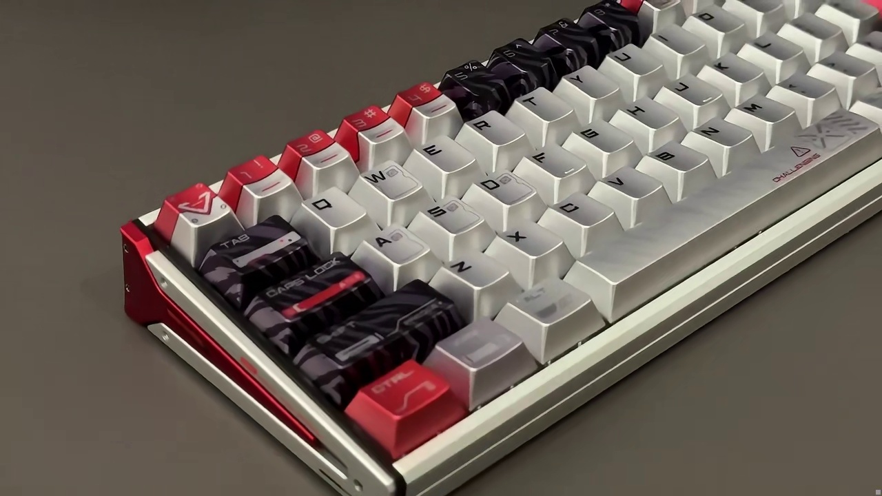 全铝键盘上手如何 极具个性的F1赛车风格设计，颜值和性能兼具的性价比磁轴键盘