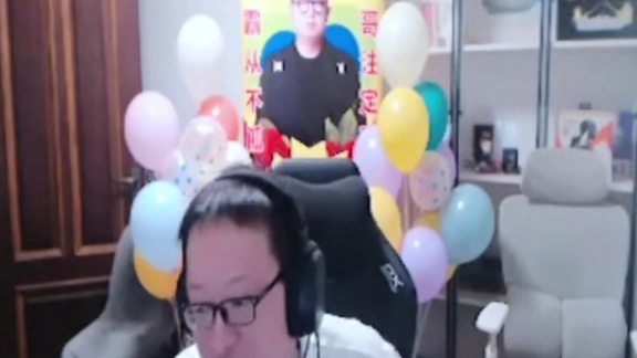 绝迹说炫石的姑苏城打的特别好，让AG可以学一下炫石的打法和战术