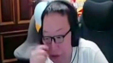 潇潇危！CF赛场永远不缺少天才少年，白鲨小将77残局枪法兼备，这发挥潇潇还有机会上场么？