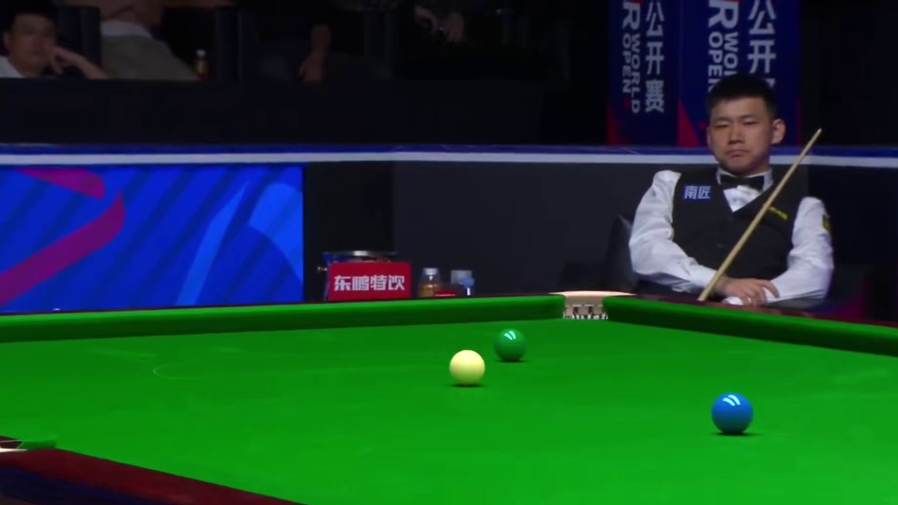 赵心童单手低杆太秀了，决胜局破百绝杀龙泽煌，强势晋级16强！