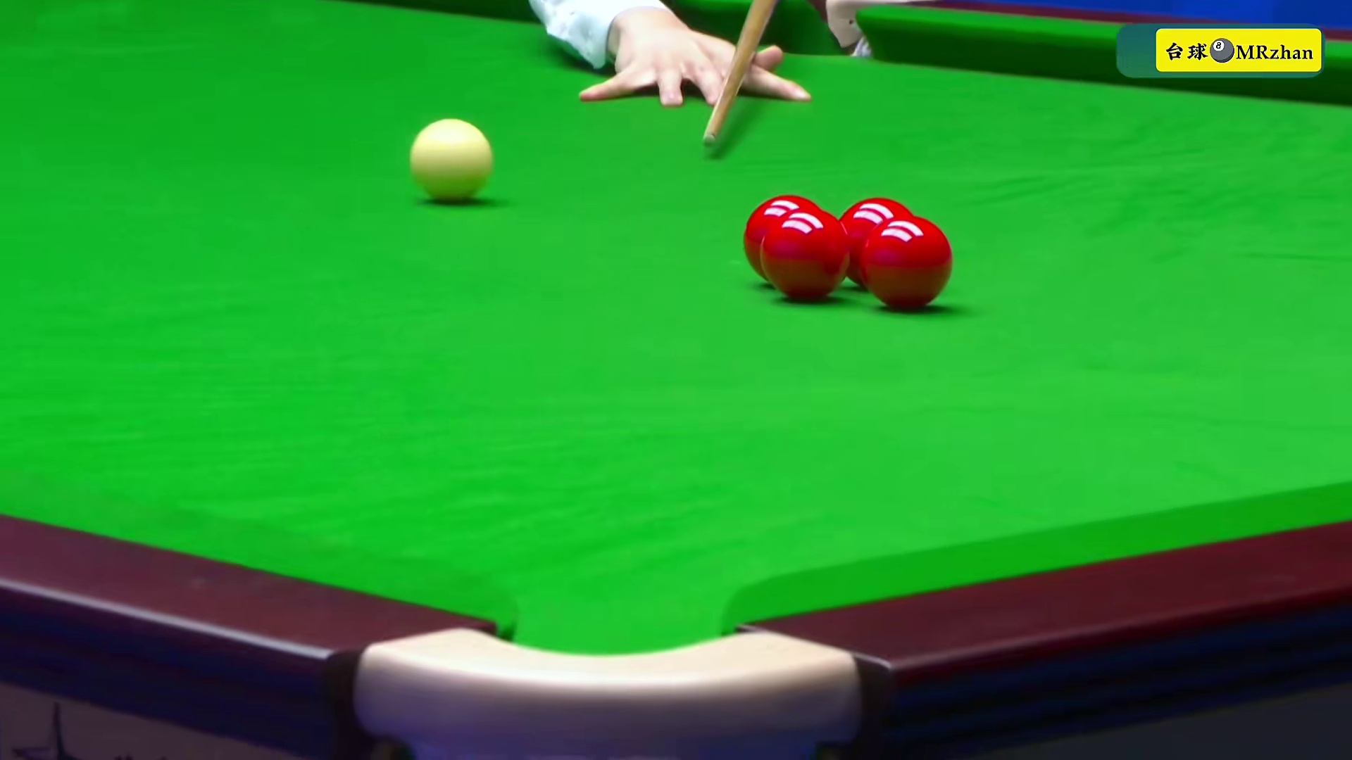 决胜局单手击球表演，完美破百清台晋级下一轮！龙泽煌