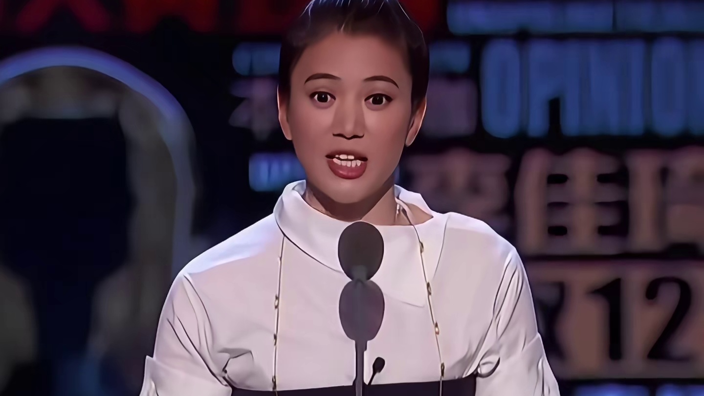 我老公每买我一个包，我都会送他一条便宜的内裤