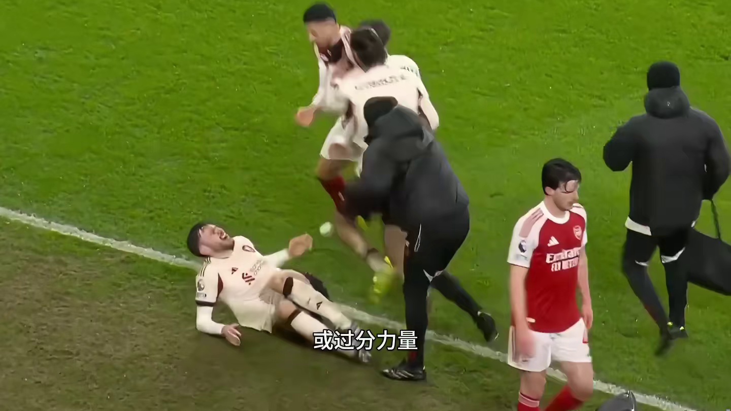 罗伊基恩： 的行为简直就是耻辱