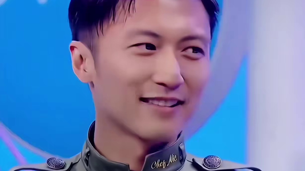 小S灵魂拷问谢霆锋，你现在幸福吗？