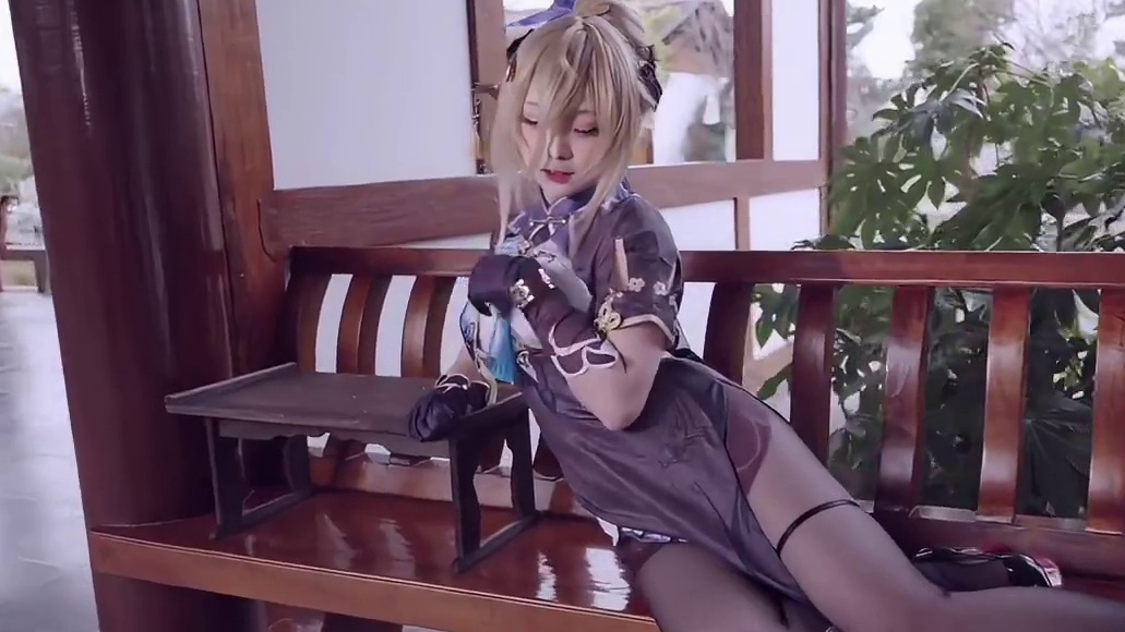 见到阿波尼亚要说什么！