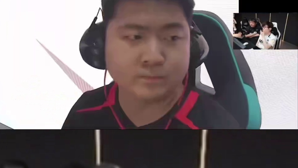 微笑你注意点吧 打比赛不要C了 你只要C.728呢两位就难受死了2026CFPL #