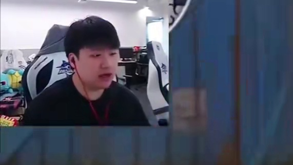 林烨就是白鲨的未来！偶然看见lye练枪，这观赏性太高了，难怪比赛厉害