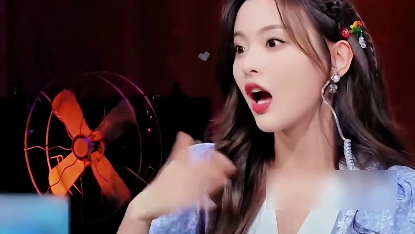 杨超越：我一点都不想谈恋爱，我只想挣钱