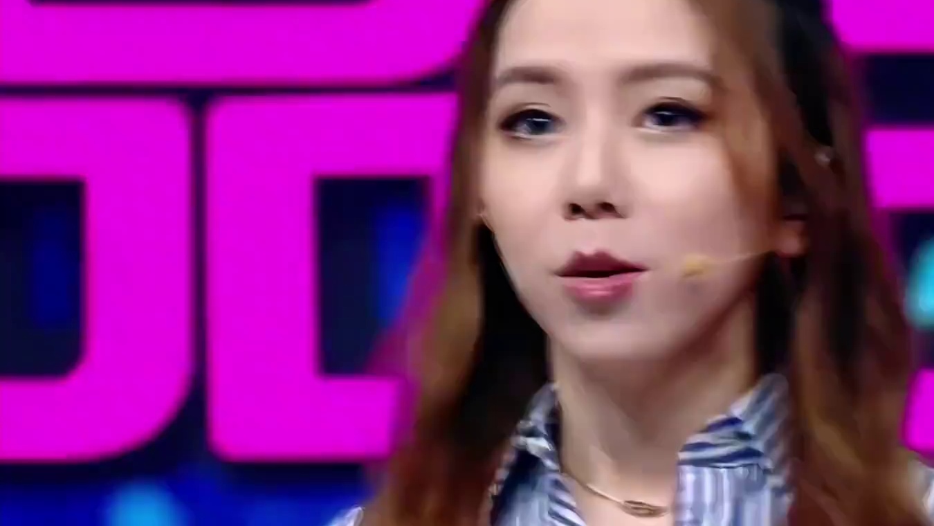 711.锤娜丽莎学邓紫棋，简直笑不活了