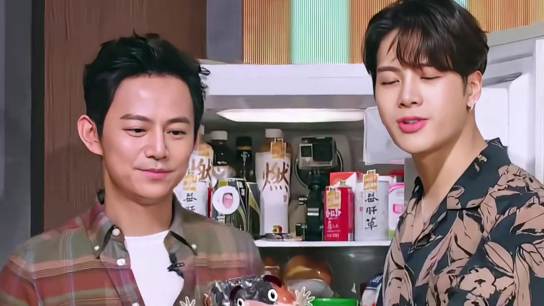 原来黑芝麻不能长头发！