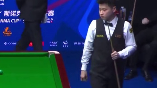 2026玉山斯诺克世界公开赛第四轮，赵心童在对阵加里·威尔逊时，打出一杆精彩长台！