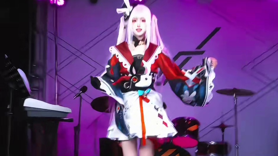 跟火花一起，狂欢到世界尽头！