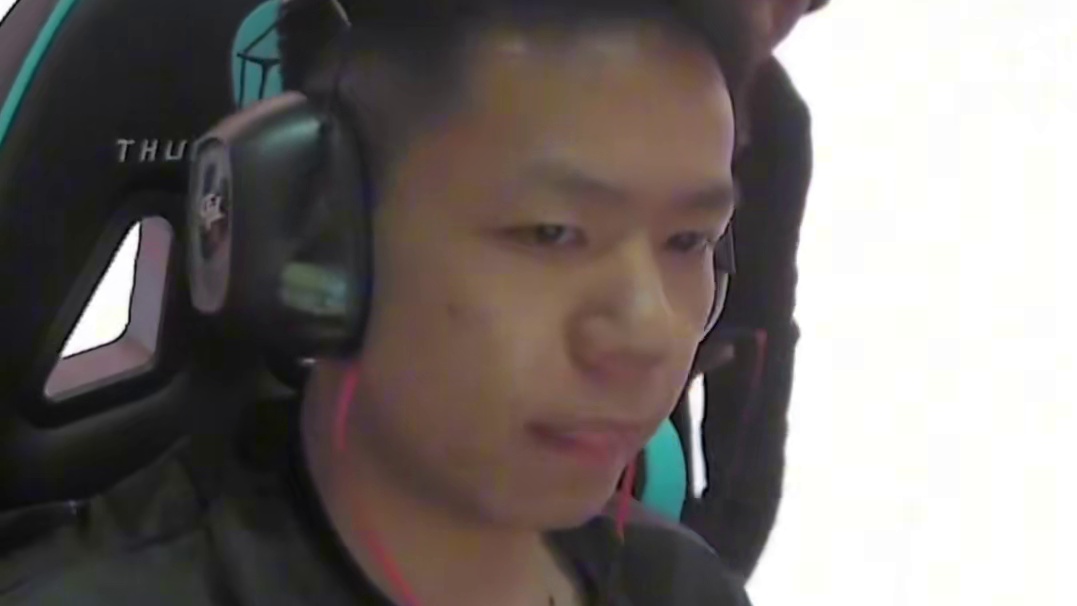 老白建议念旧以后不要用加利尔了，直言其他三把步枪他都行