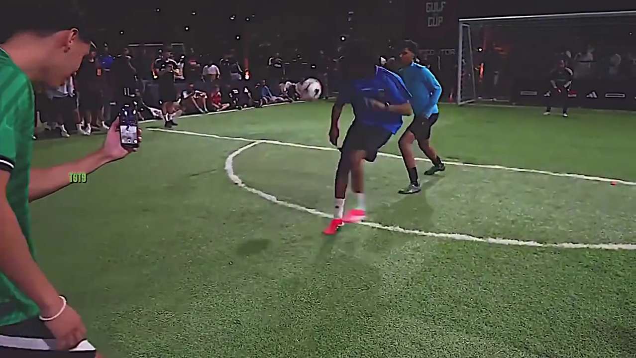 过你就像过马路 足球