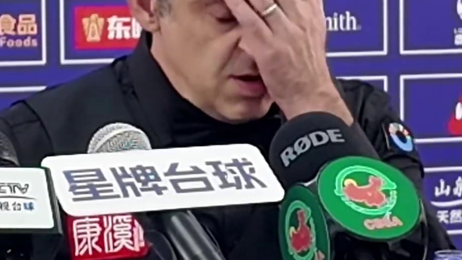 “我不认为目前有活着的人可以打破我的三大赛冠军数”

罗尼·奥沙利文晋级 四强并打出单杆153分赛后