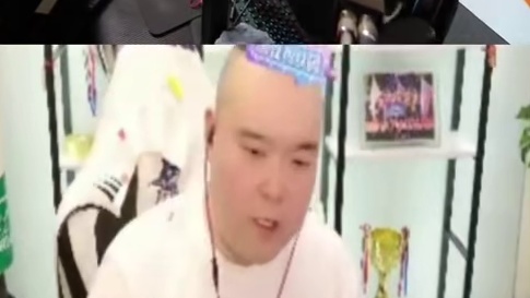 各大职业选手们看，AG2:0战胜EP。双方大开大合结束战斗！AG完成17连胜！