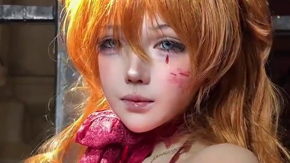 我们搞cos的就这样秒开战斗脸