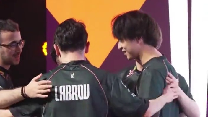 随着G2 3:0战胜BFX后 LEC时隔1979天再次在BO5战胜LCK