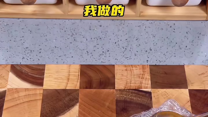 吃完的薯片盒别丢啦，留着想吃寿司的时候就可以用上！