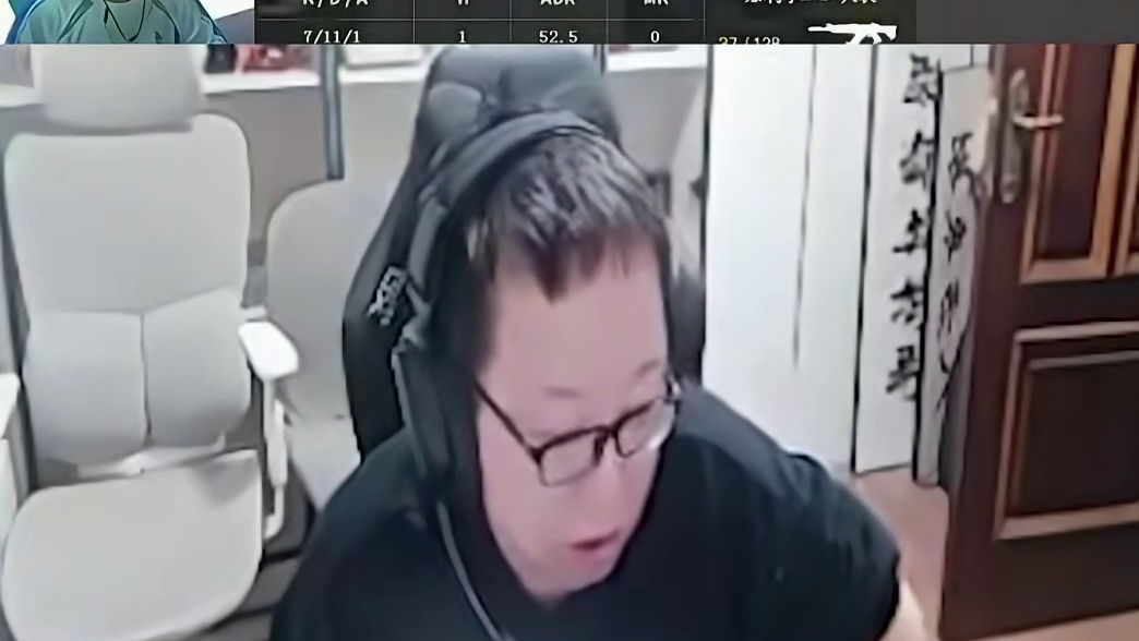 有水友说DOO最近状态没有以前那么好了，绝迹回复说你不可能把把指望他杀二十个吧