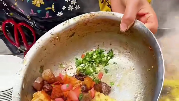 应该没有人会拒绝这一份炸洋芋吧