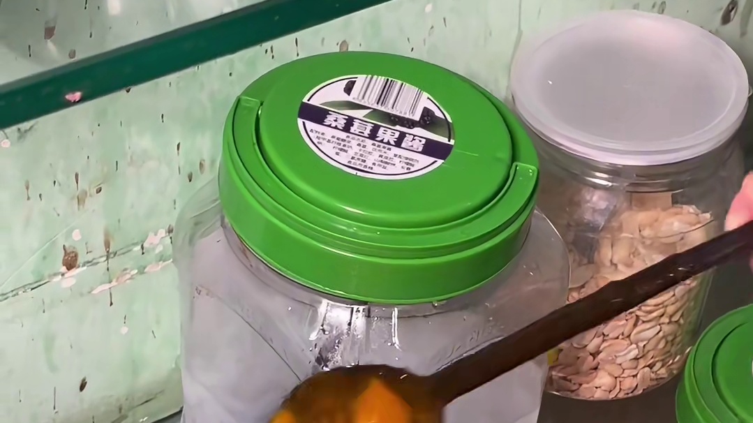 老式刨冰 8r一份料超多满满的童年回忆～