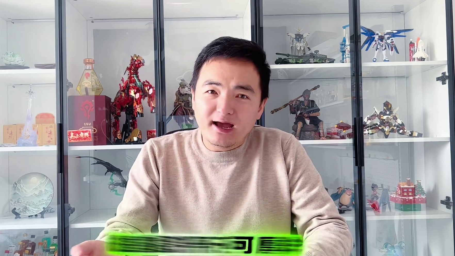 有些人真的是记吃不记打，游轮事件可大可小再不低头后悔晚矣