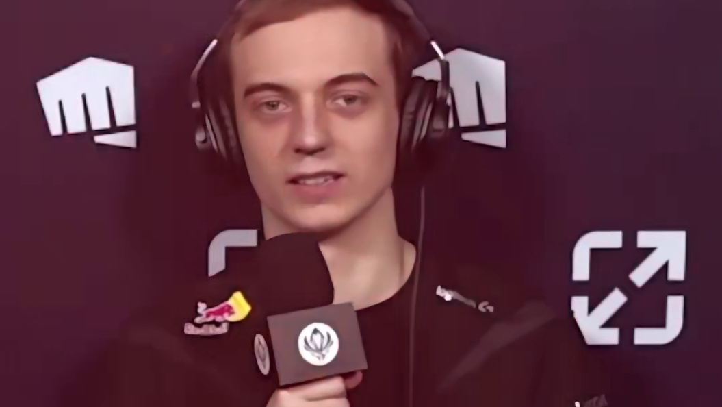 永远不要放弃对胜利的渴望，G2 3:0 GEN挺进决赛