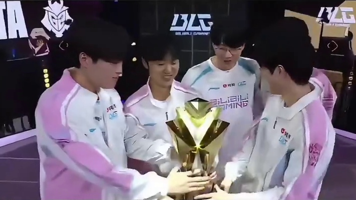LPL新王加冕！BLG续写传奇，冠军版图再添新章！