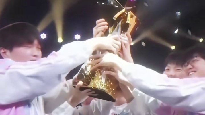 过去无法挽回，未来可以改变