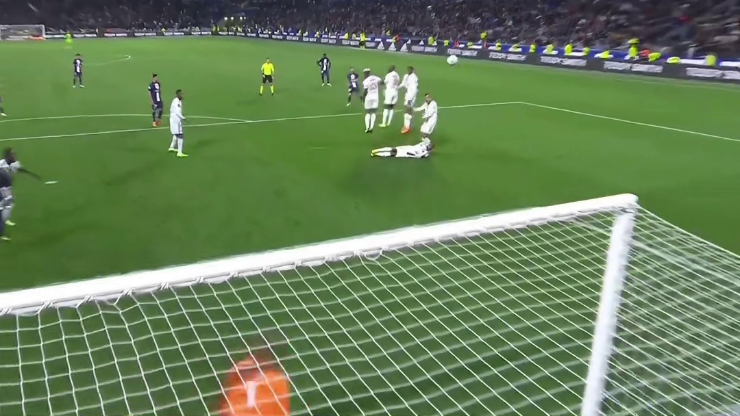 这球进了十佳球，进不了十佳扑救！