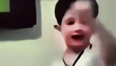 皇马与basa球迷见面就红眼，哪怕是父子也避免不了。#足球