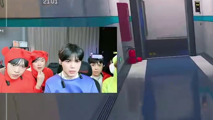 小拐虎头蜂PK闷爆了