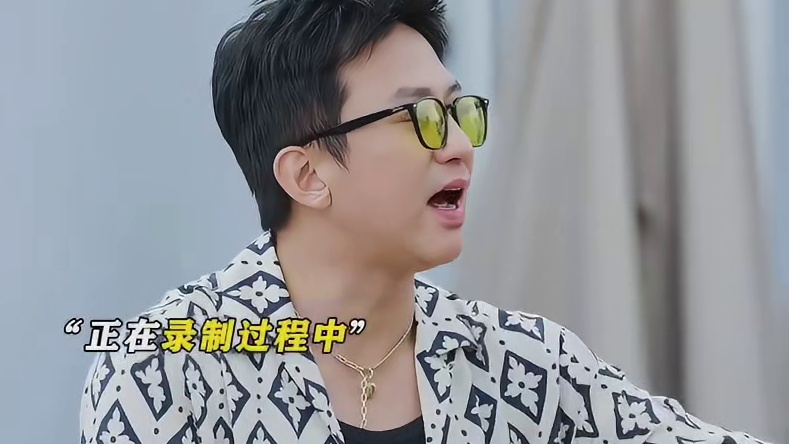 邓超：你但凡再喊慢一秒，我就带人进去做客了