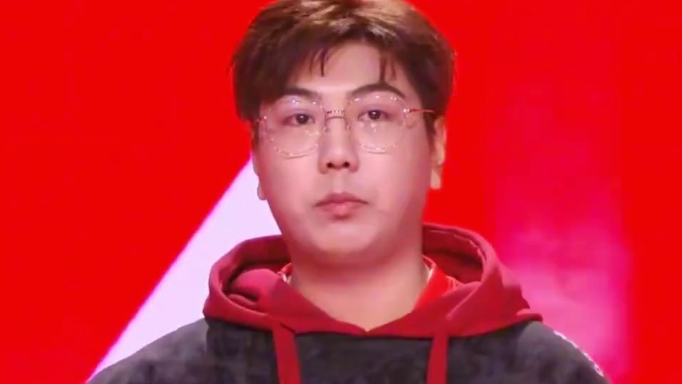 立志做成都AG最有梗的男人（们）