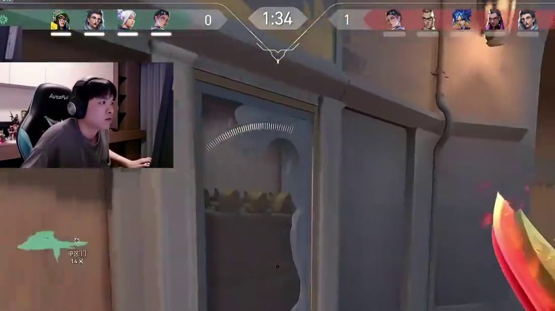 表哥直播遇串子，依旧沉默Carry