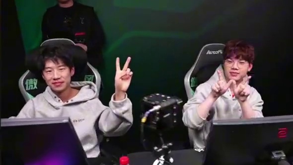 WE拿下春季赛首个双砖