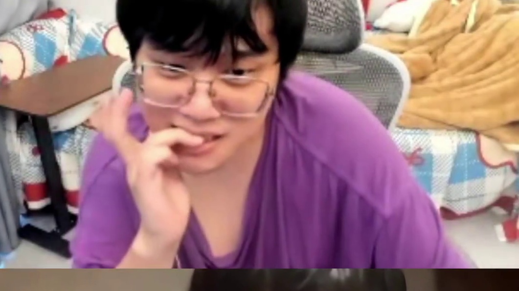 神枪看康康ai热门视频看到后边绷不住了