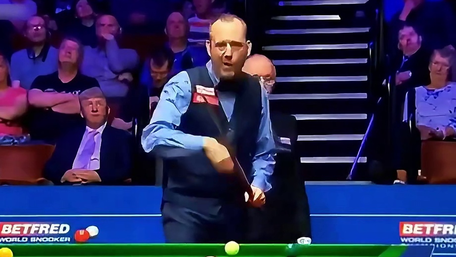 马桂莲最飘逸的圆月弯刀，直接把霍师傅打出痛苦面具