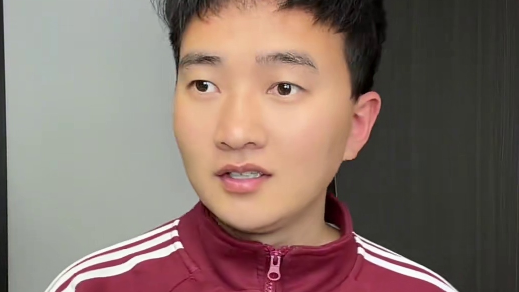 兄弟你玩什么游戏的