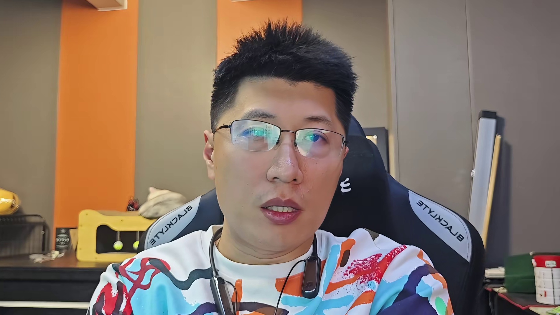 赵心童再创神话，七进决赛100%夺冠率，10比3击败特鲁姆普