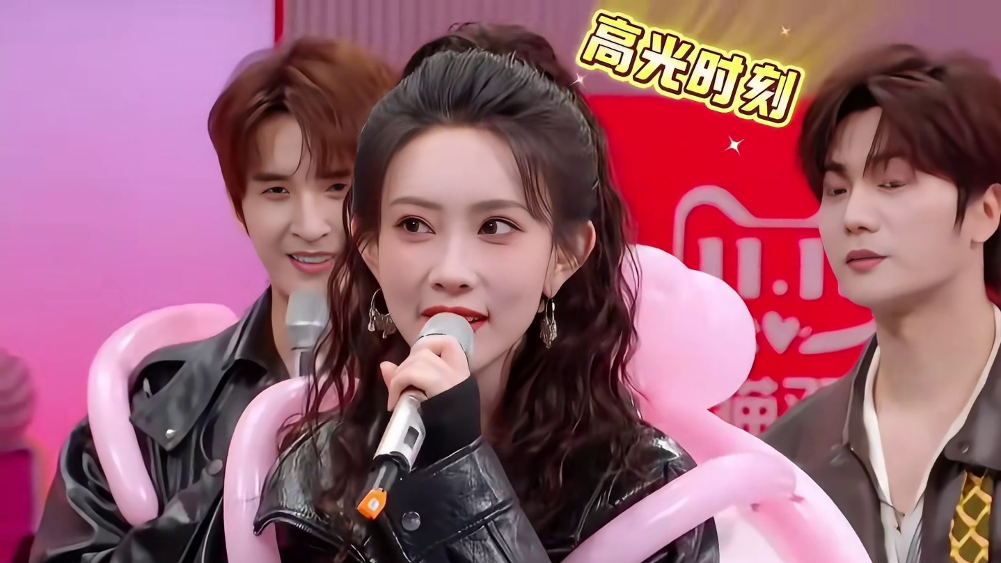 当张智霖问孟子义他的代表作，孟姐秒回答