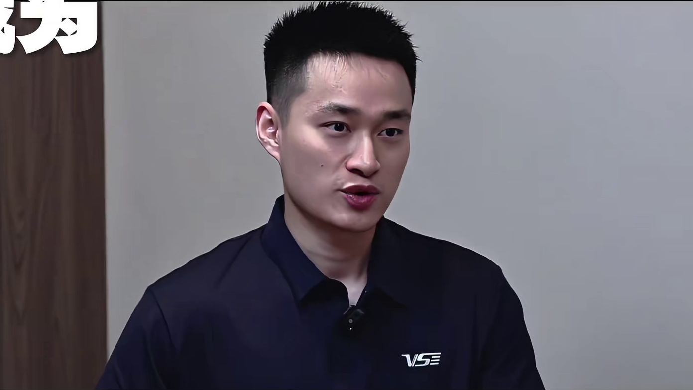 【正片（下）】双冠王周泽奇吐槽赵俊鹏阻止提款？专属战拍如何诞生？林丹杯面对面第三期