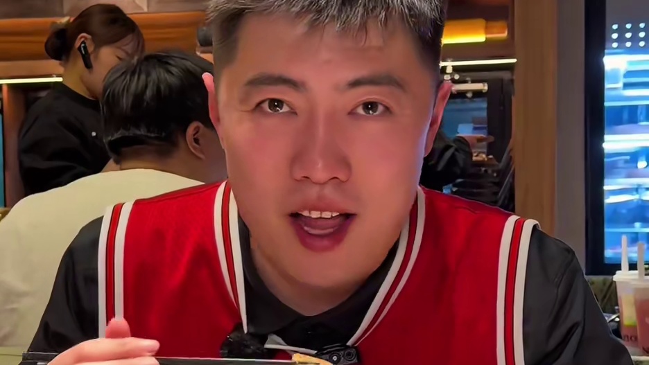 在沈阳吃云南“见小人”的火锅  陪你吃芸山季的人真的太浪漫