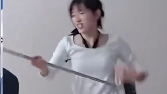 猪悠两天输了22场疯癫赛